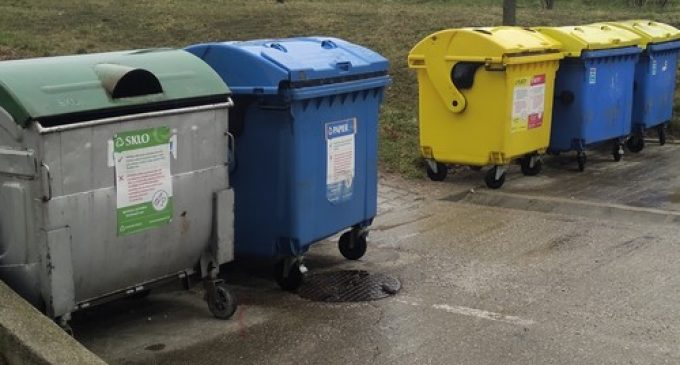 Obciam sa zvýši poplatok za vývoz smetí, separácia výrazne pomôže