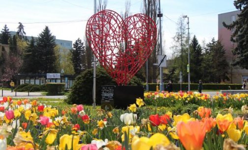 Srdce Vďaky rozdávajú aj v meste Lučenec